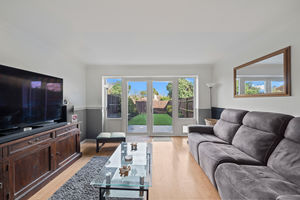 Photo 15- click for photo gallery